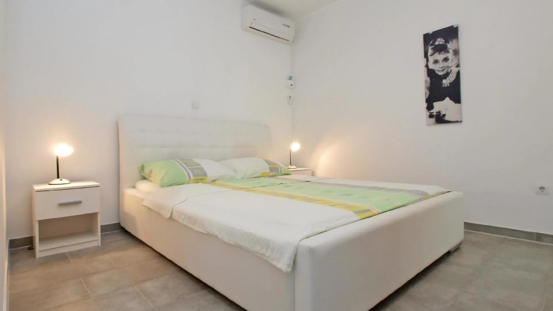 Apartment Ferienwohnung Fuer 4 Personen Ca 50 Qm In Medulin, Istrien Suedkueste Von Istrien Croatia